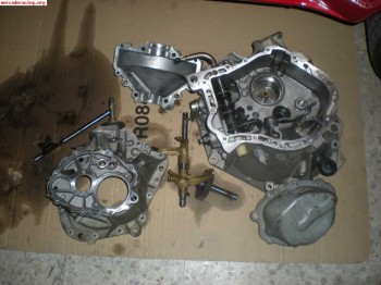 Vendo carcasas de be4 para motores tu