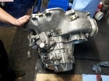 Caja f13 para corsa, con grupo y autoblocante.