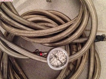 Tubería blindada gasolina y manometro