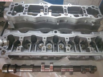 Culata y arboles de levas de c2 s1600 ex-oficial