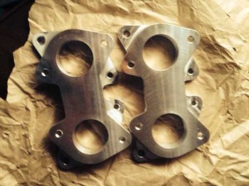 Bridas carburación en aluminio 205 rally