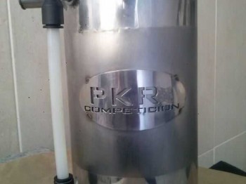 Decantadores y depositos en inox