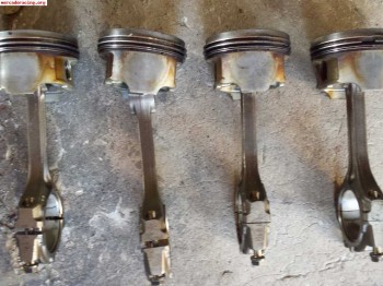 Vendo pistones y bielas de megane 2.0 16v