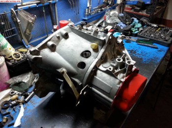 Caja be4/5 de 206 gti con 14x62....