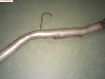 Salida de escape artesanal para citroen saxo o 106