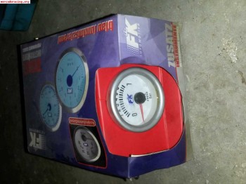 Reloj presion aceite con luz nuevo a estrenar