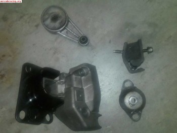 Vendo soportes motor clio sport