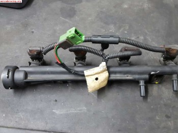 Rampa inyectores saxo 16v
