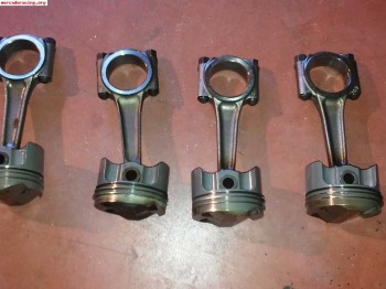 Vendo juego de pistones c2r2max