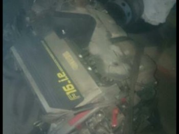 Motor clio 16v 1.8