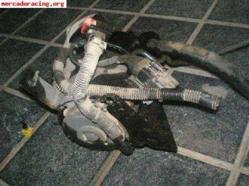 Bomba de direccion de citroen saxo