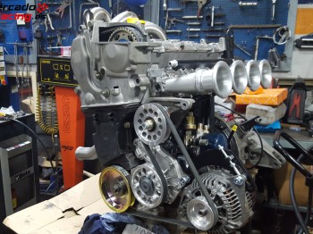 Motor clio sport f2000