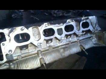 Culata y admisión motor f7r 2.0 16v