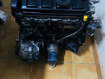 Se vende motor t.u 1.6 8v grupo a