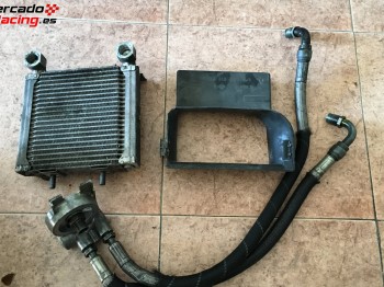 Radiador de aceite con placa sándwich y tuberias