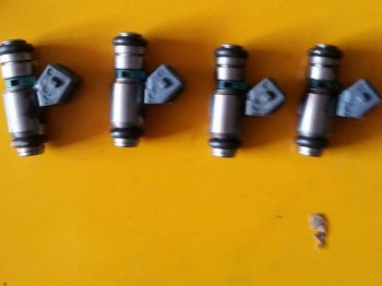 Inyectores clio sport 172 ideales saxo 16v