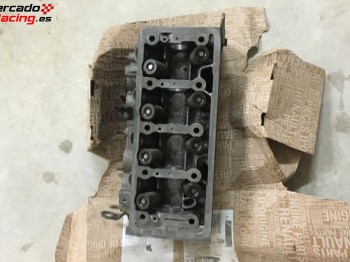 Se vende culata original de 205 rallye