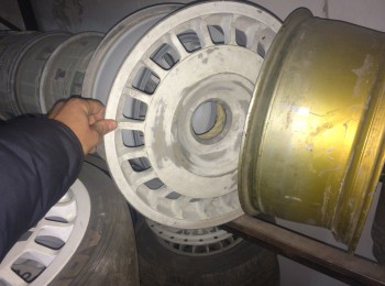 Venta de repuestos por e30 y bmw 320 supertouring e36 stw 95-96-97