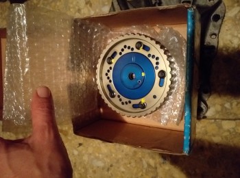 Polea regulable y arbol de levas 205 gti