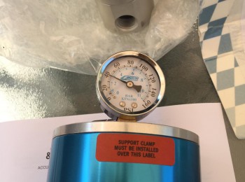 Acumulador de aceite accusump 2 litros . ***nuevo****