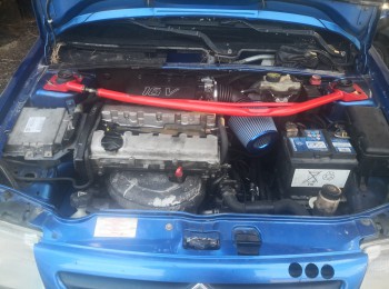 Motor y caja saxo 16v