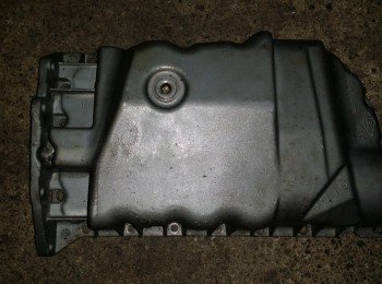 Lote piezas motor  f7r carter, bobinas, volante y colectores