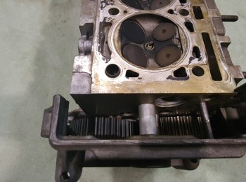 Vendo culata clio sport iii 200 cv