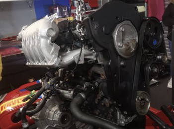 Motor de c2 r2 recién revisado 