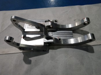 Soporte alternador 207 s2000