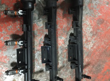 Rampa saxo 16v e inyectores 