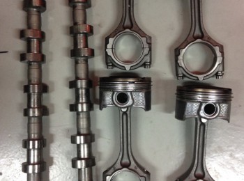 Arboles de levas y pistones clío 3