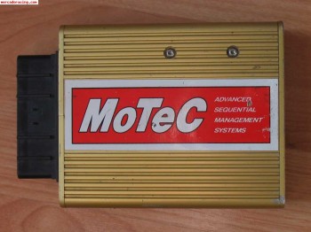 Centralita motec m4