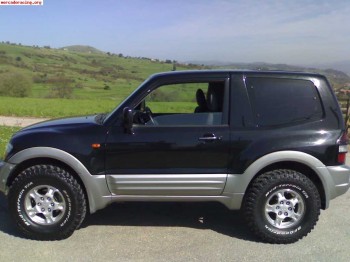 Mitsubishi montero y honda cbr1000