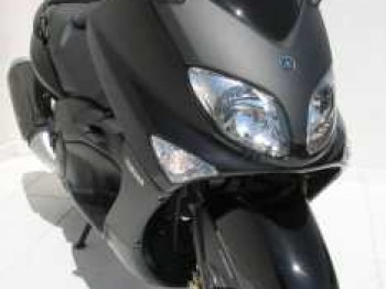 Vendo o cambio yamaha tmax 500 por coche