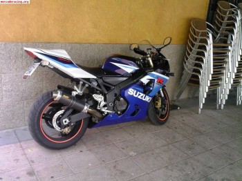 Suzuki gsxr 600 2005 vendo o cambio