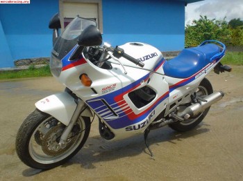 Vendo o camvio suzuki gsxf 600 del 93