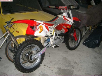Cr 250