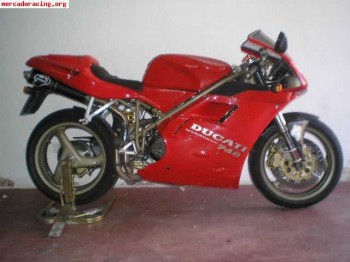 Ducati 748