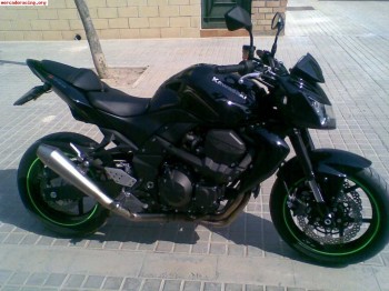 Se vende kawasaki z750 con 4.500 kms!!!