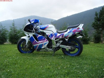 Suxuki gsx-r 750