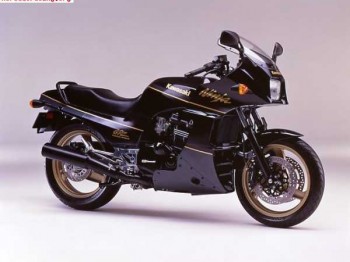 Kawasaki gpz 900r