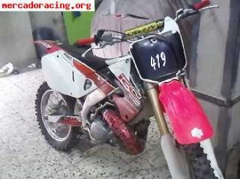 Oferta se vende honda cr250 recien reparada