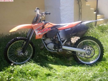 Se vende o cambia ktm 125 circuito
