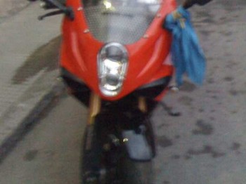 Hyosung comet gt 125 r 1500€