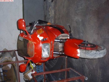 Vendo honda cbr de 1000cc en 400 euros