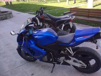 Se vende cbr 600cc del 2006 5000€