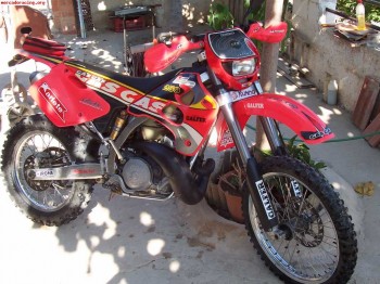 Vendo o cambio gas gas ec 250 