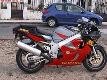 Vendo suzuki gsx-r 600