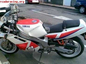 Yamaha fzr 600 modelo bifaro