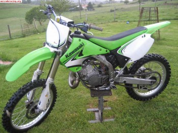 Vendo o cambio kawasaki 125 kx  del año 2008